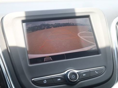Used 2022 Chevrolet Equinox LT AWD/4WD image 19