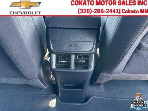 Used 2026 Chevrolet Equinox LT AWD/4WD image 13