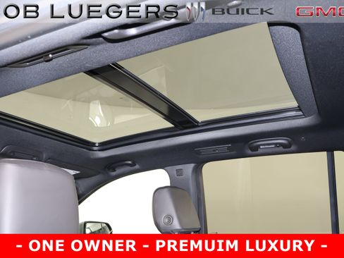 Certified 2025 Cadillac XT6 Premium Luxury image 30