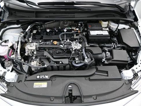 Used 2026 Toyota Corolla LE image 16