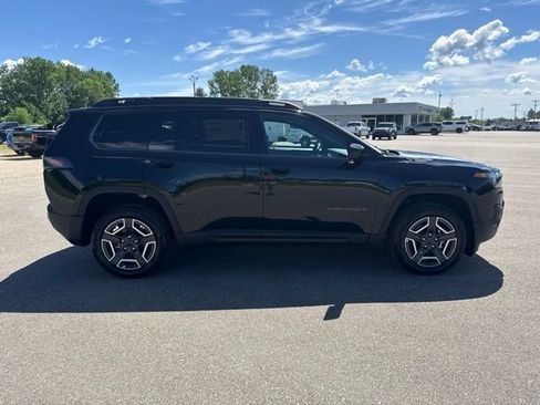 New 2026 Jeep Cherokee Laredo AWD/4WD image 6