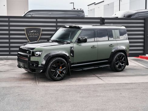 Used 2023 Land Rover Defender 110 X AWD/4WD image 5
