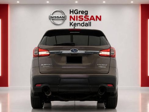 Used 2021 Subaru Ascent Touring AWD/4WD image 3
