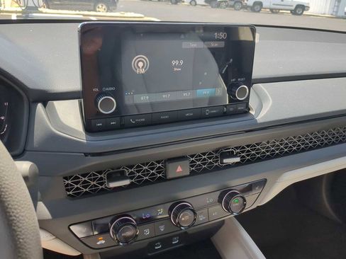 New 2025 Honda Accord SE image 19