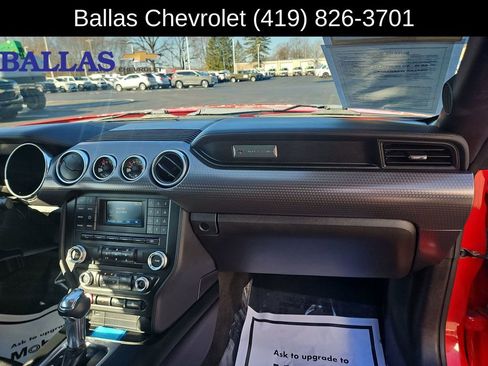 Used 2018 Ford Mustang EcoBoost w/ Ecoboost Performance Package image 29