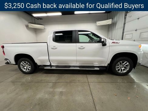 New 2026 Chevrolet Silverado 1500 LT AWD/4WD image 2