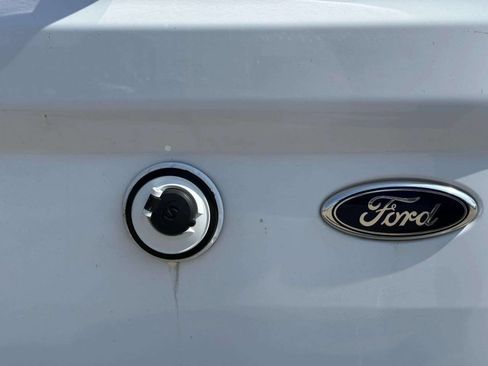 Used 2016 Ford Transit Connect XL FWD image 29