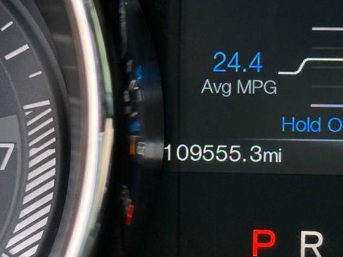 Used 2017 Ford Mustang Premium image 18