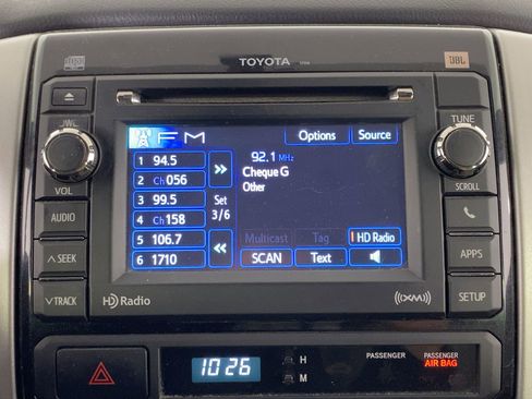 Used 2012 Toyota Tacoma PreRunner image 17