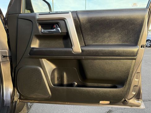 Used 2019 Toyota 4Runner SR5 image 14