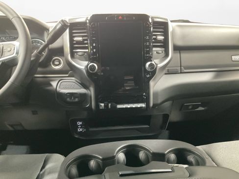 Used 2026 RAM 2500 Big Horn AWD/4WD image 12
