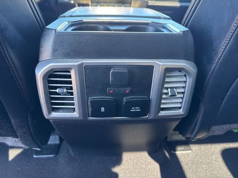 Certified 2020 Ford F450 Platinum w/ FX4 Off-Road Package image 14
