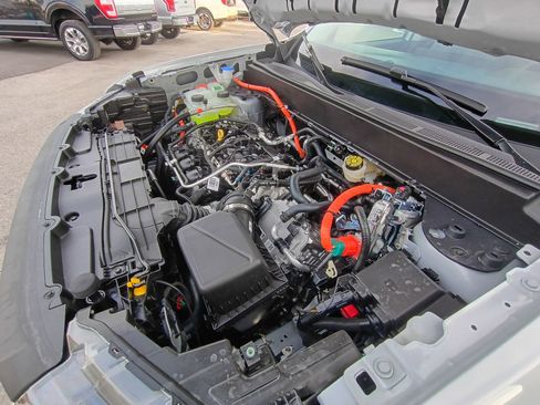 New 2026 Ford Maverick XLT w/ Equipment Group 301A image 32