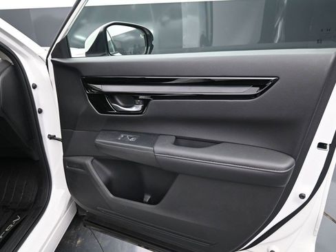 Used 2024 Honda CR-V EX-L image 10