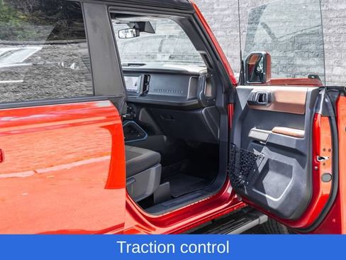 Used 2023 Ford Bronco Outer Banks AWD/4WD image 18