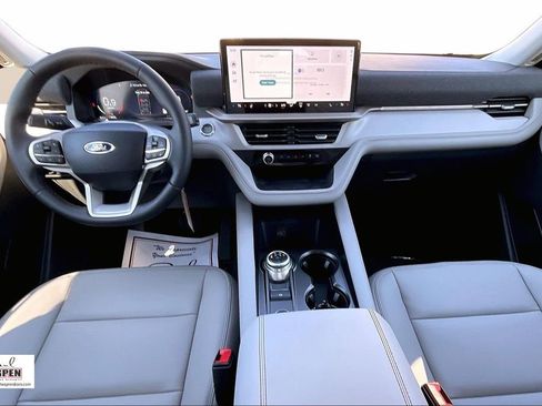 New 2026 Ford Explorer Active w/ Active Comfort Package image 5