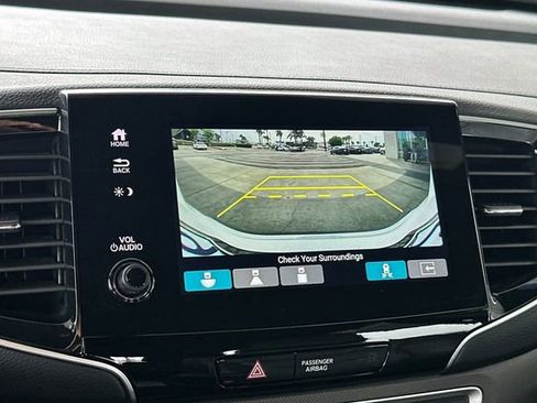 Certified 2023 Honda Passport TrailSport image 25