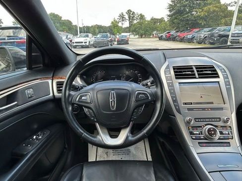 Used 2019 Lincoln MKZ Reserve image 19