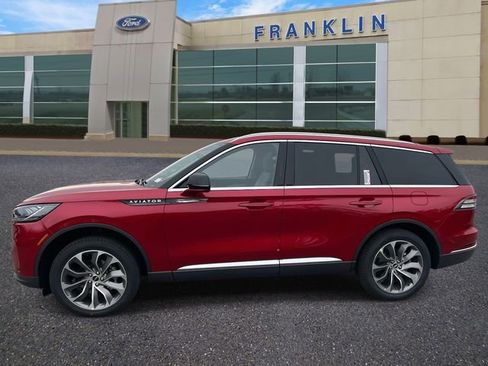 New 2026 Lincoln Aviator AWD image 6