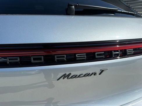 Certified 2025 Porsche Macan Turbo AWD/4WD image 12