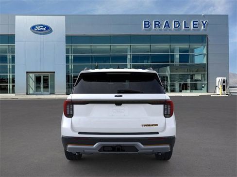 New 2026 Ford Explorer Tremor image 5