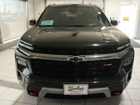 Used 2025 Chevrolet Traverse Z71 AWD/4WD image 6
