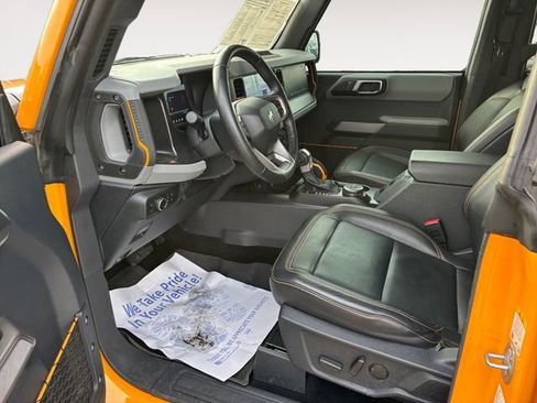 Used 2021 Ford Bronco Badlands image 9