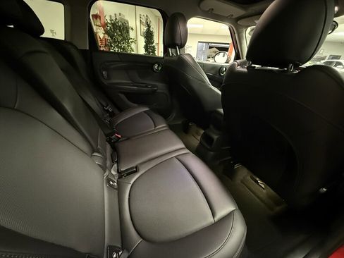 Used 2019 MINI Cooper Countryman S image 12
