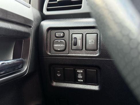 Used 2020 Toyota 4Runner Limited image 24