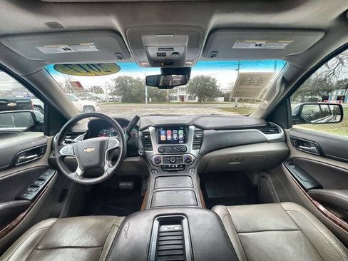 Used 2017 Chevrolet Suburban Premier image 19