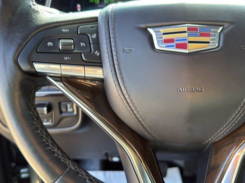 Used 2024 Cadillac Escalade Sport Platinum AWD/4WD image 16