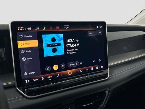 New 2026 Volkswagen Tiguan SE image 13