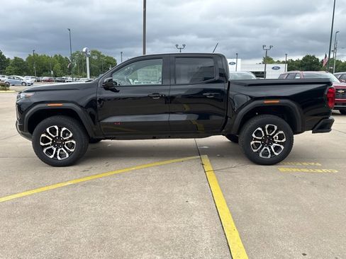 New 2026 GMC Canyon AT4 w/ Nightfall Essentials Package AWD/4WD image 11