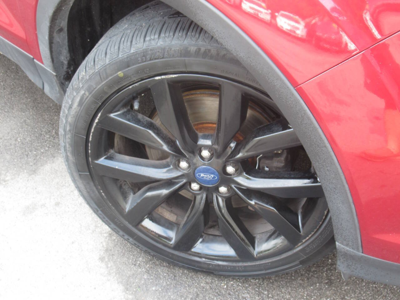 Used 2017 Ford Escape Titanium AWD/4WD image 4