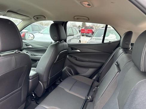 Used 2021 Buick Encore GX Select w/ Sport Touring Package image 6