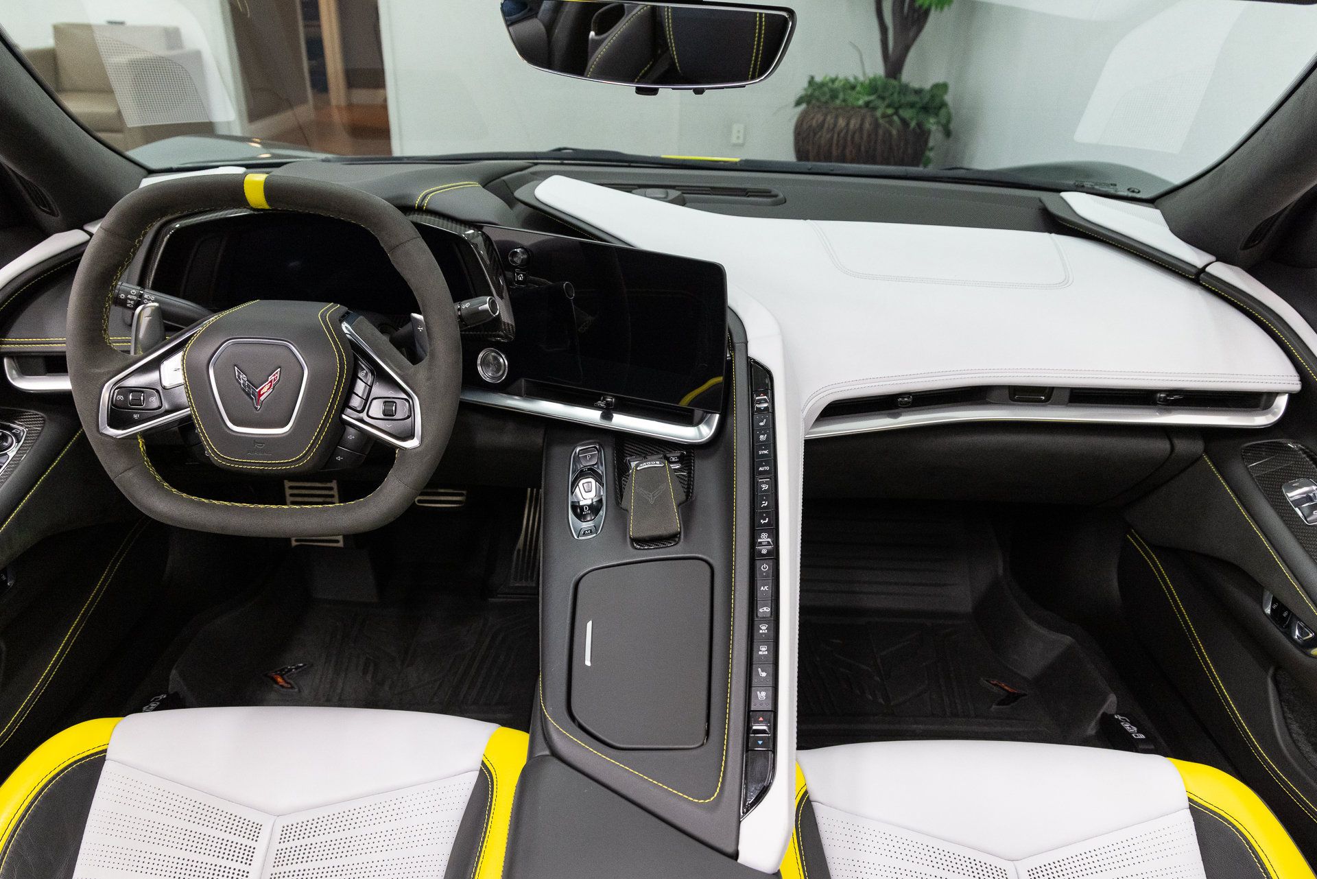 Used 2022 Chevrolet Corvette Stingray Premium Conv RWD image 5