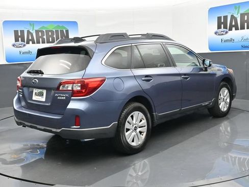 Used 2016 Subaru Outback 2.5i Premium AWD/4WD image 5