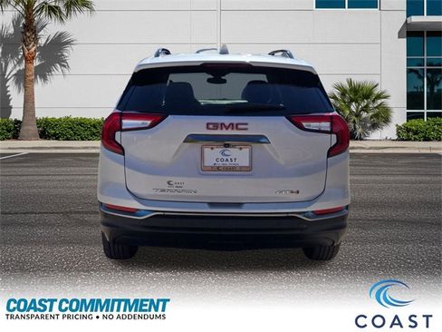 Used 2022 GMC Terrain AT4 w/ Infotainment Package II image 7