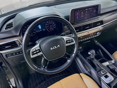 Used 2022 Kia Telluride SX w/ Towing Package image 24