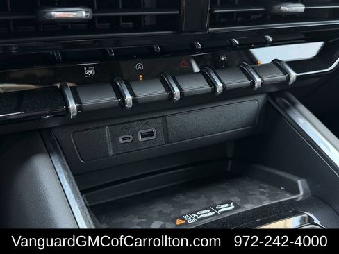 New 2026 GMC Canyon AT4 w/ Technology Plus Package AWD/4WD image 18
