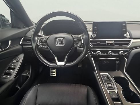 Used 2022 Honda Accord Sport image 2