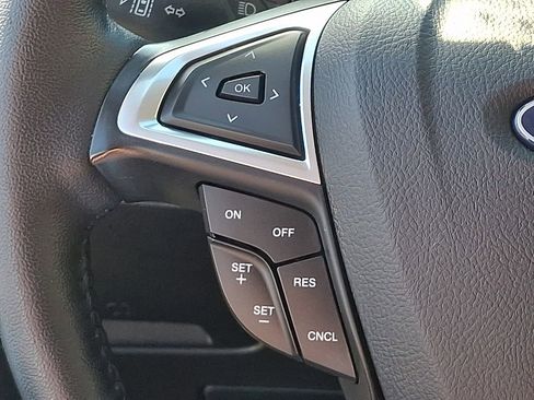 Used 2024 Ford Edge SEL AWD/4WD image 21