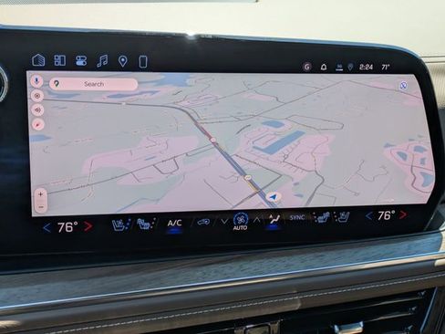 New 2026 Chevrolet Suburban High Country AWD/4WD image 30