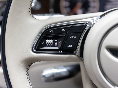 Used 2021 Bentley Flying Spur W12 image 71