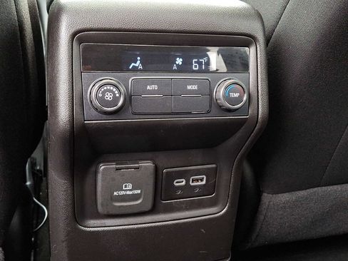 Used 2023 GMC Acadia SLE w/ Driver Convenience Package AWD/4WD image 13