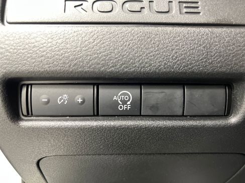 Used 2024 Nissan Rogue S FWD image 37
