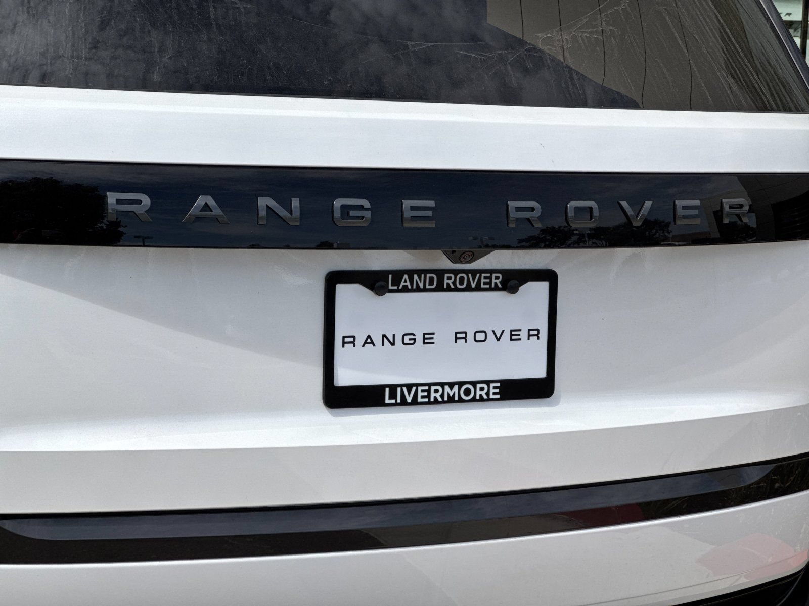 New 2026 Land Rover Range Rover Long Wheelbase SE AWD/4WD image 27