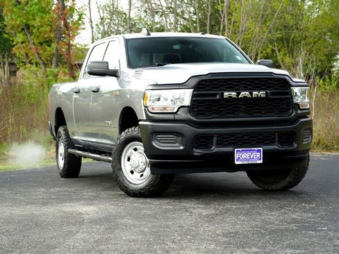Used 2022 RAM 2500 Tradesman image 2