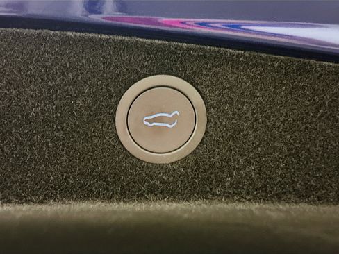 Used 2024 Tesla Model 3 Long Range AWD/4WD image 32
