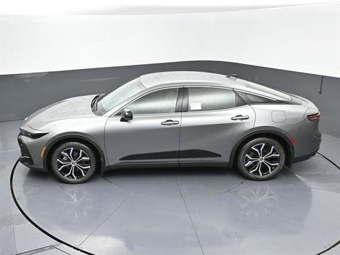 New 2026 Toyota Crown AWD/4WD image 32